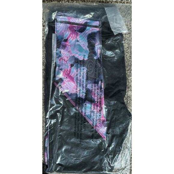 SEA-DOO - Women's UV Protection Leggings - Black LARGE NEW in package - Picture 5 of 6